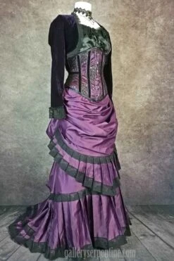 Amethyst Victorian Skirt -Vintage Veil Clothing Store 800gothicvictoriansteampunkvictorianweddingskirt