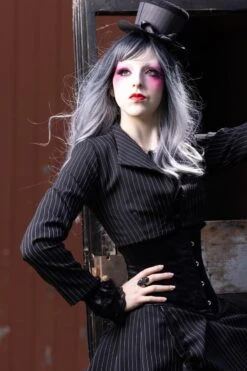 The Lilly In Black Velvet- Shortened Torso Underbust Victorian -Vintage Veil Clothing Store AleseWatsonLillyvelvetcorset