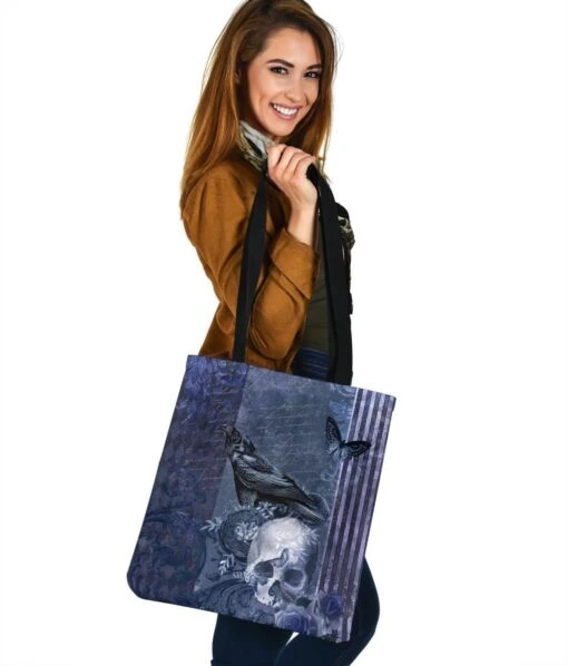 Gothic Blue Memento - Handy Tote Bag - Image 5