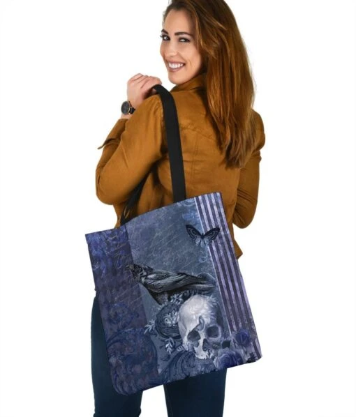 Gothic Blue Memento - Handy Tote Bag - Image 4