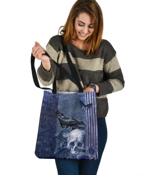 Gothic Blue Memento - Handy Tote Bag - Image 2