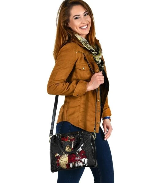 Alice In Wonderland Red & Gold Gothic Handbag - Image 5