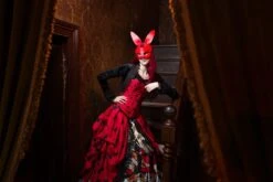 Queen Of Hearts Alice In Wonderland Victorian Corset Gown -Vintage Veil Clothing Store QueenofHeartsAIWcorsetgownLinnetphoto6