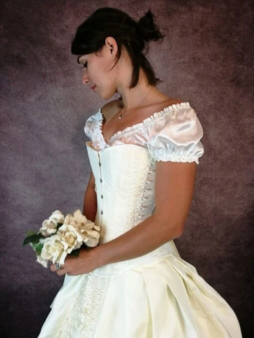 Ivory Majestica Wedding Gown