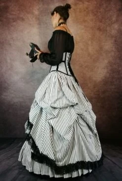 Victorian Picnic Gown -Vintage Veil Clothing Store chemise 1