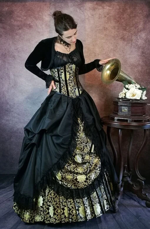 Golden Majestica Skirt Set - Image 2