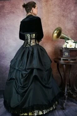Golden Majestica Skirt Set -Vintage Veil Clothing Store ens 4 fccff1a3 3d58 4d9e b47e 3862219e1708