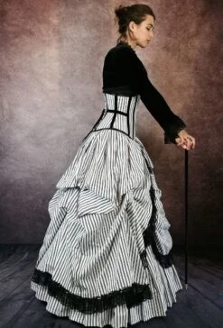 Victorian Picnic Gown -Vintage Veil Clothing Store shrug3
