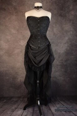 Venus Revisited, Australian Made Corset -Vintage Veil Clothing Store wmvenus bare front 176kb
